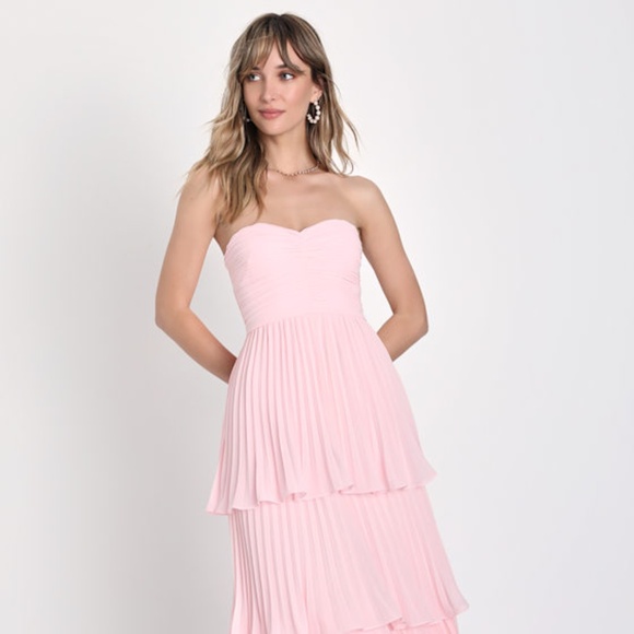 Lulus Seriously Sensational Light Pink Strapless Tiered Maxi Dress - Size M - Picture 1 of 1
